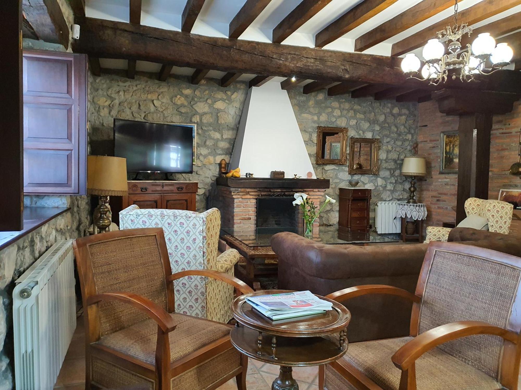 Posada San Tirso Toñanes Exterior foto