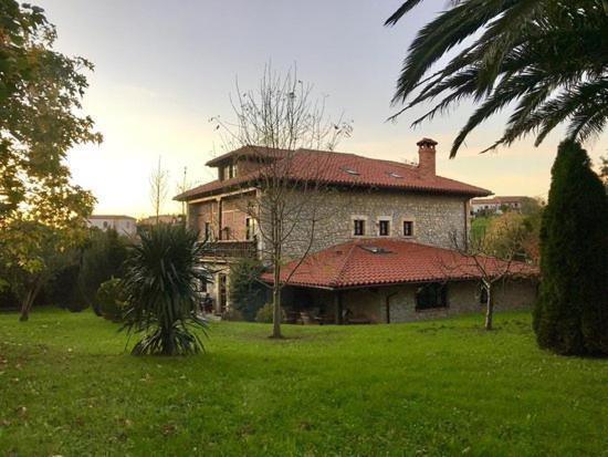 Posada San Tirso Toñanes Exterior foto